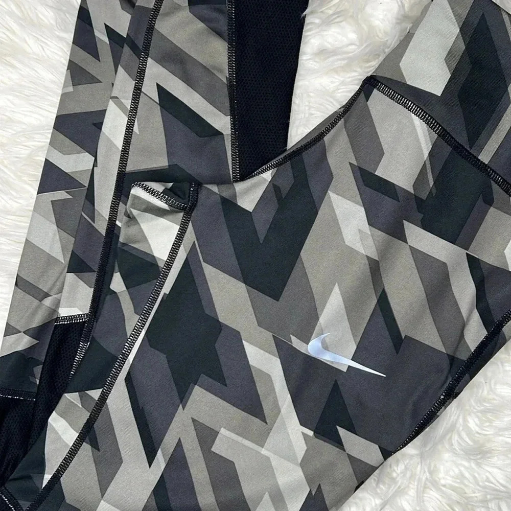 Nike Power Racer Geo Groove Printed Running Leggings Size M - Picture 3 of 7